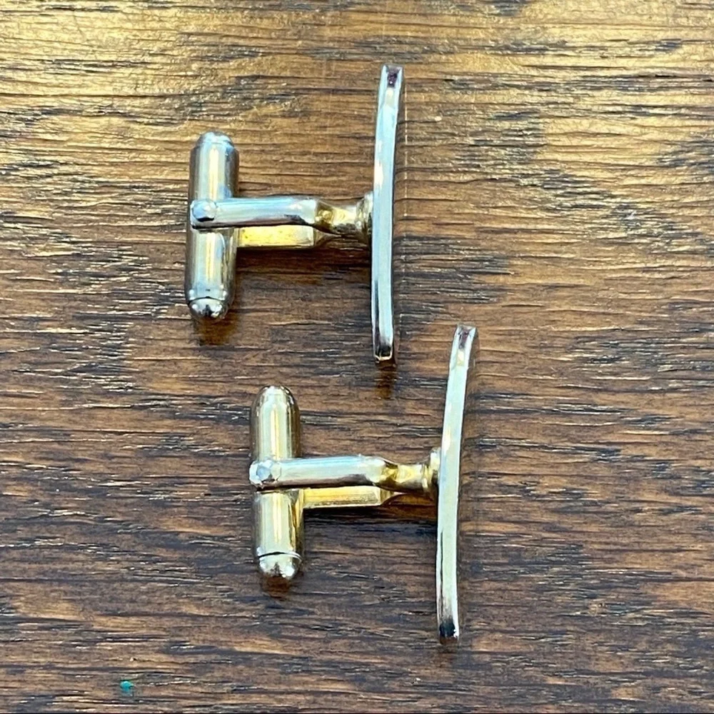 Vintage Anson Gold Tone Classic Oval Cufflinks